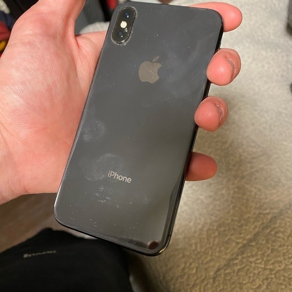 Apple iPhone XS 256GB Gray Unlocked - Picture 4 of 8